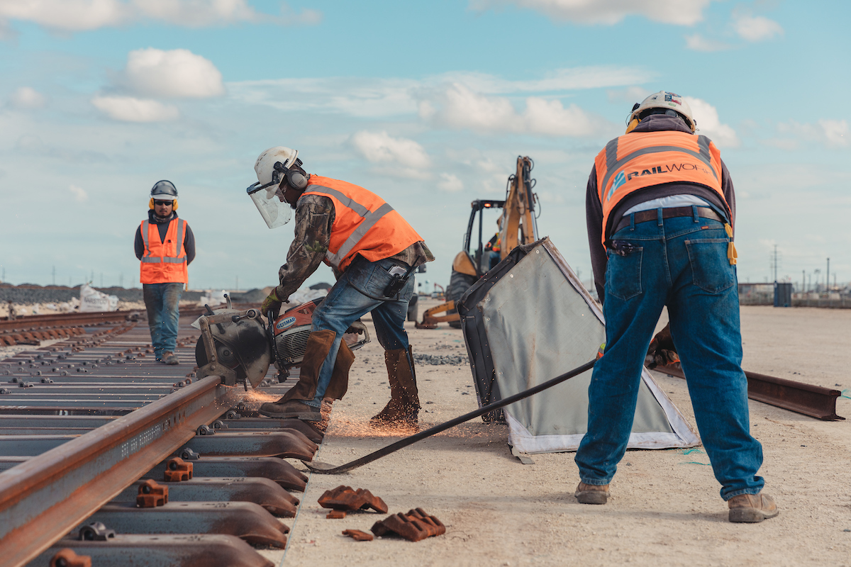 Fast and Reliable Derailment Repairs Across North America